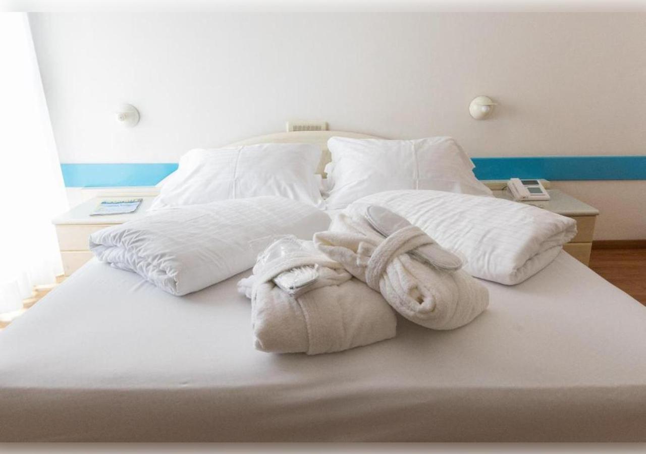 Hotel Hi 3*