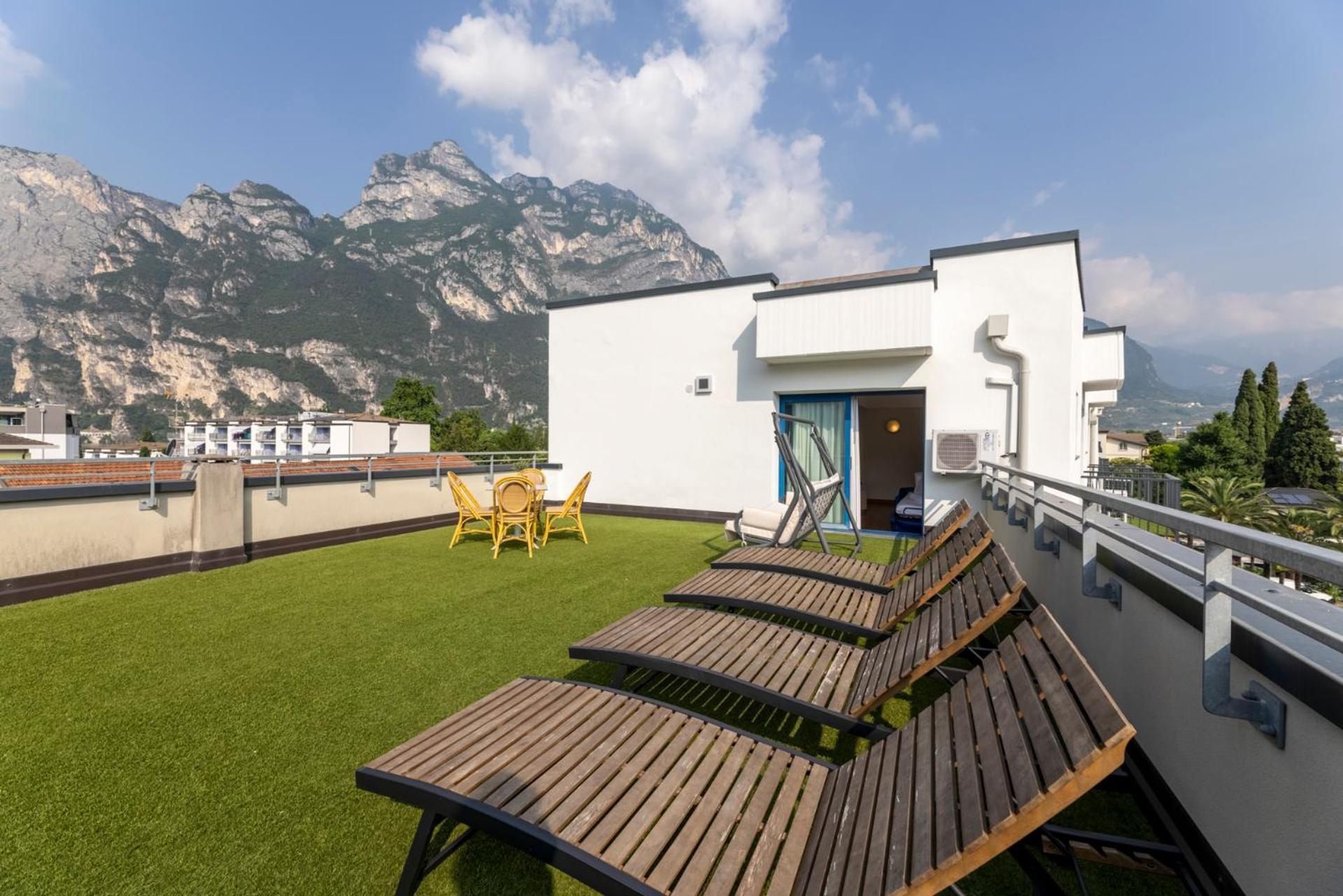 Hi Hotel Riva del Garda