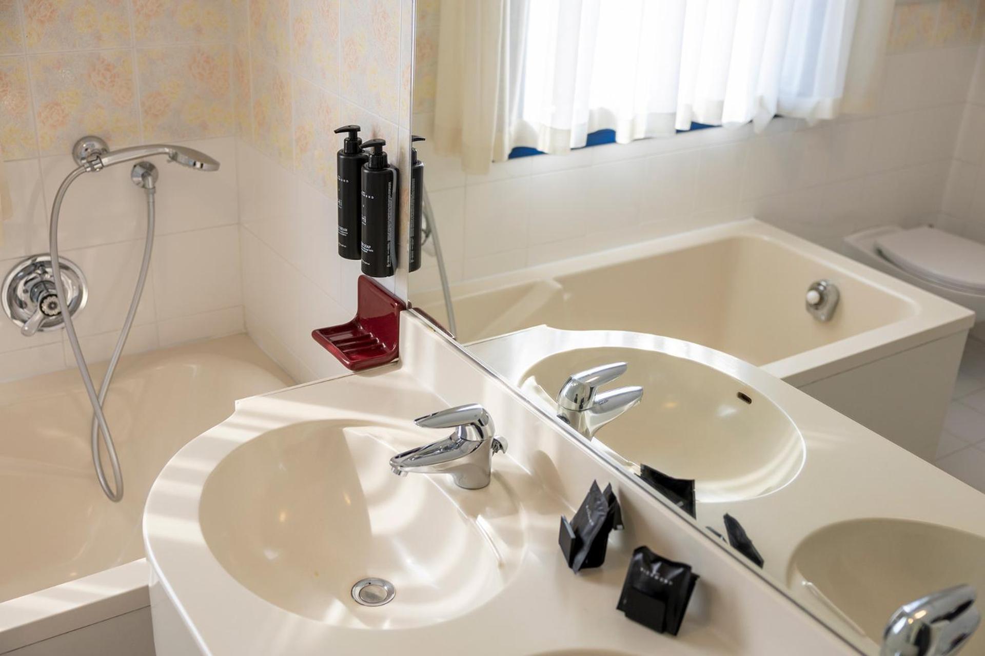 Hi 3* Riva del Garda