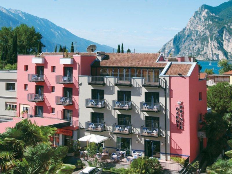 Hi Hotel 3*