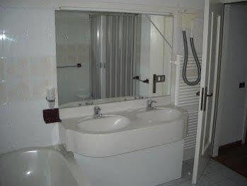 Hotel Hi 3*